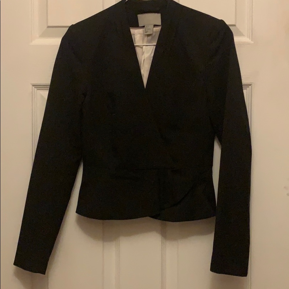 Beautiful Blazer, Black, Size 2 us, H&M.